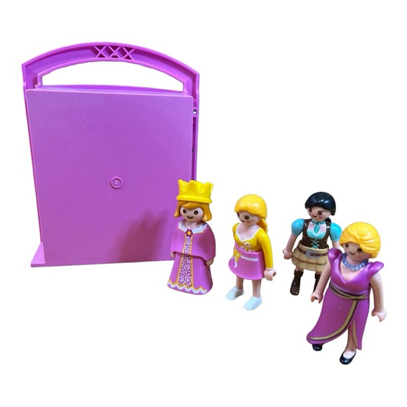 Playmobil Garden Case and 4 Women Playmobil Figures - Picture 4 of 5